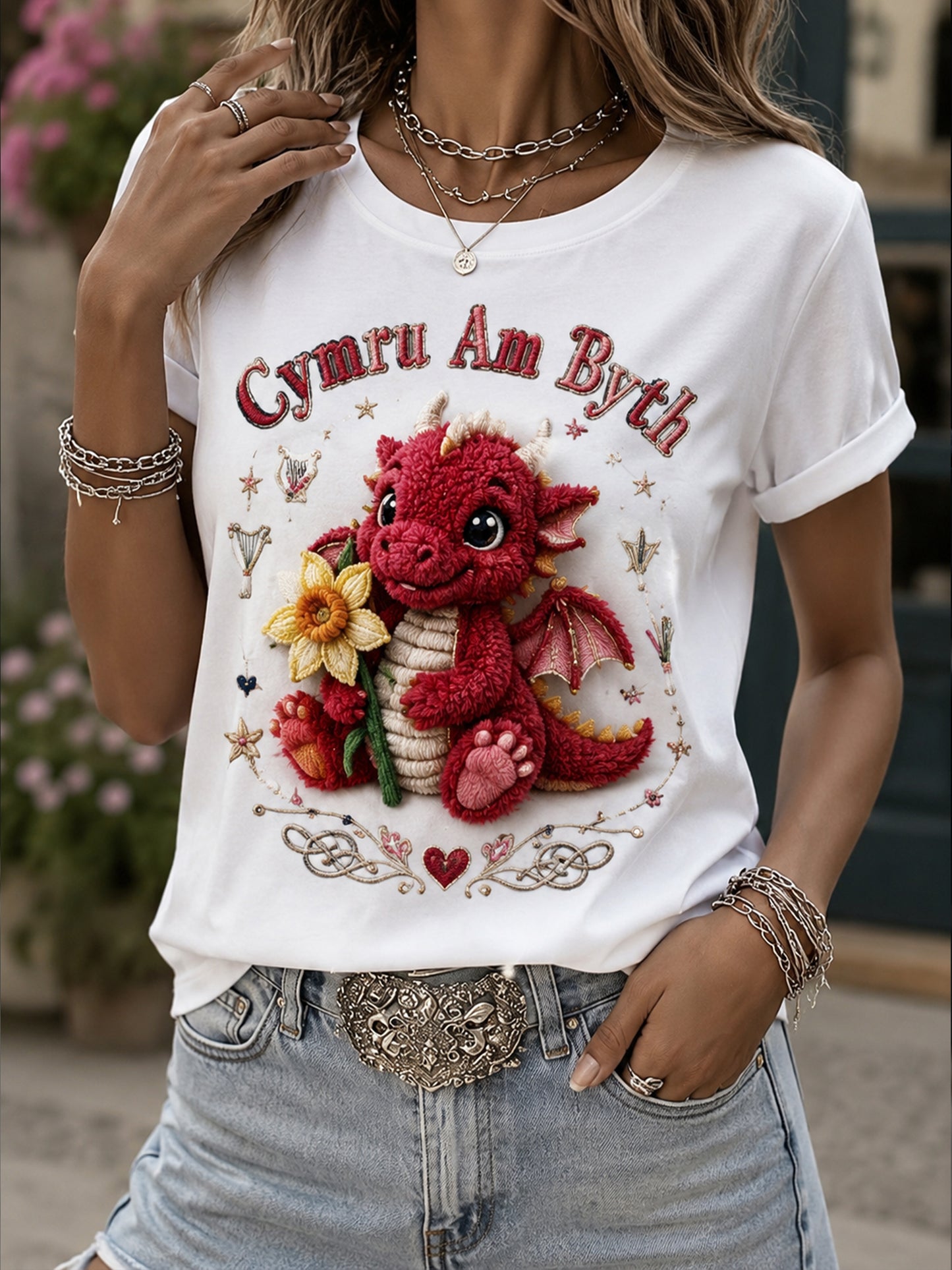 Women's Welsh Cultural Elements Art Print T-Shirt