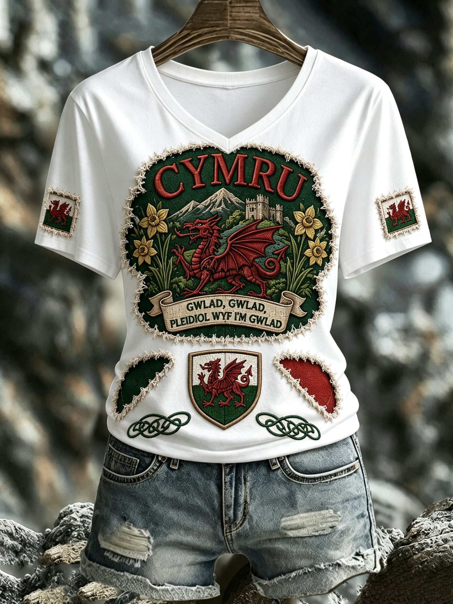 Women's Wales Red Dragon Cultural Elements Art Print T-Shirt