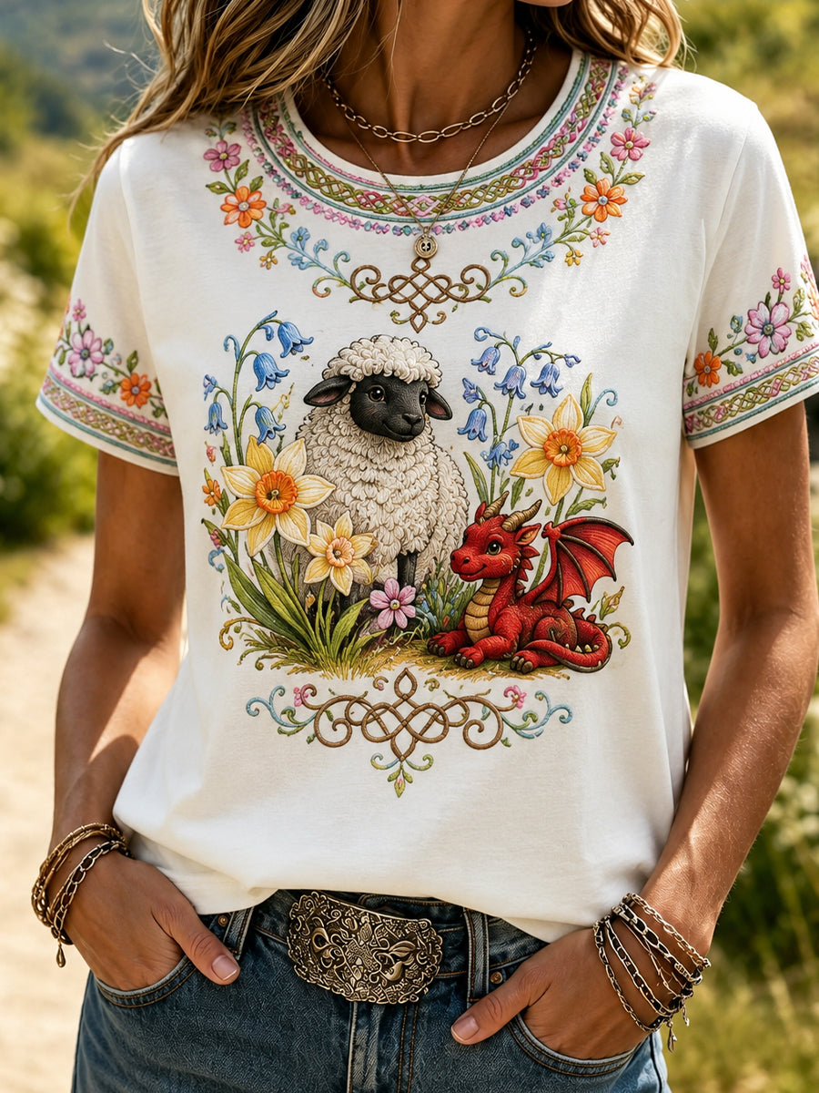 Women's Welsh Cultural Element Art Print T-Shirt